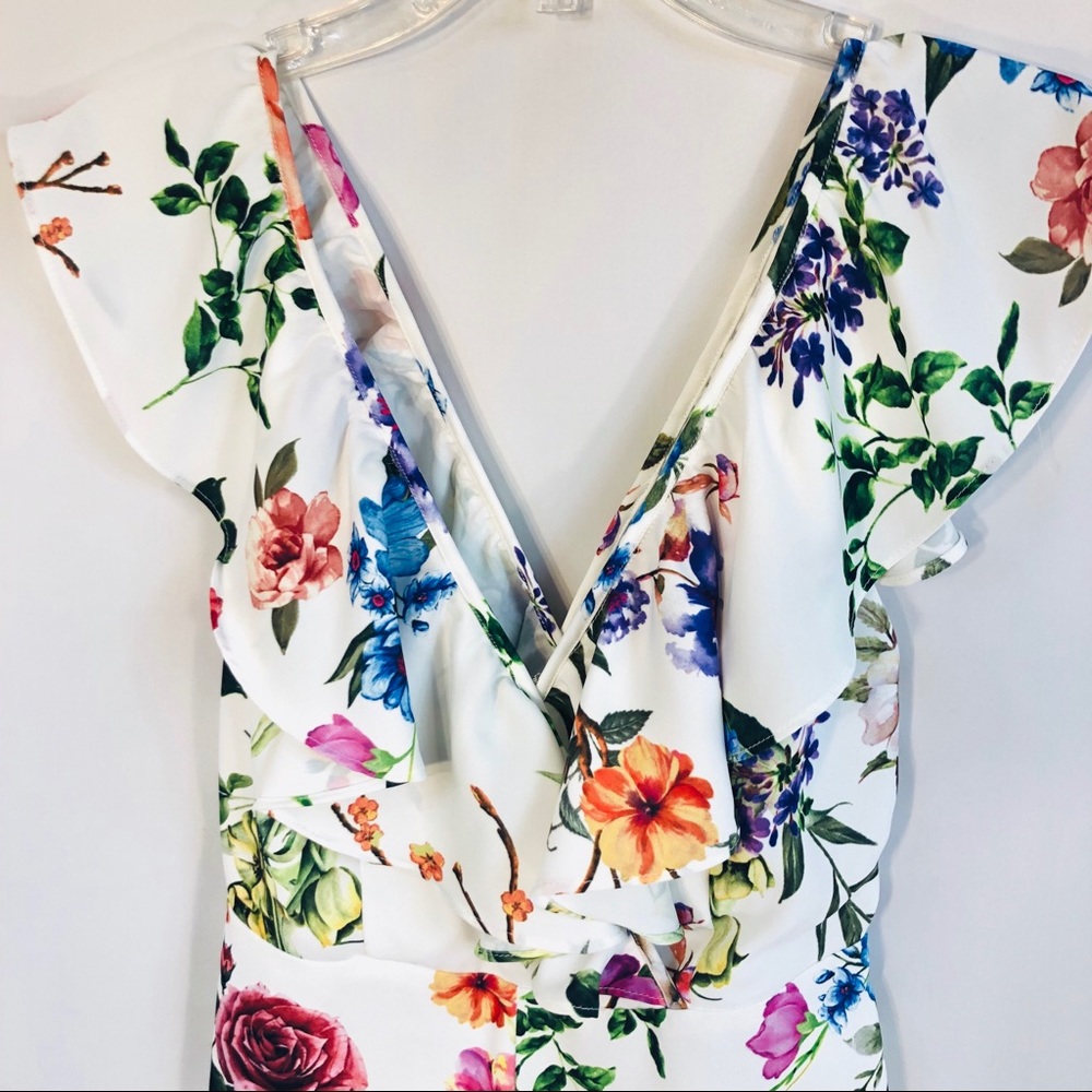 Do + Be Floral Ruffled Romper - Picture 4 of 7